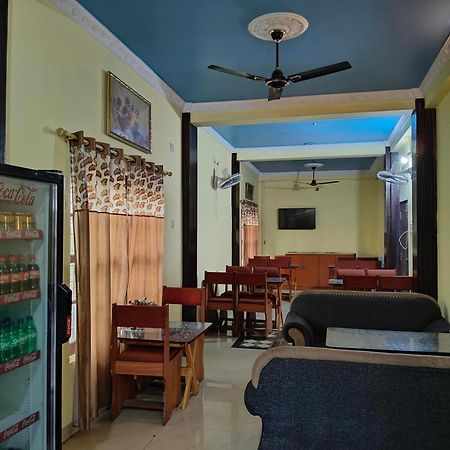 Hotel Daisy Park Siddharthanagar Luaran gambar